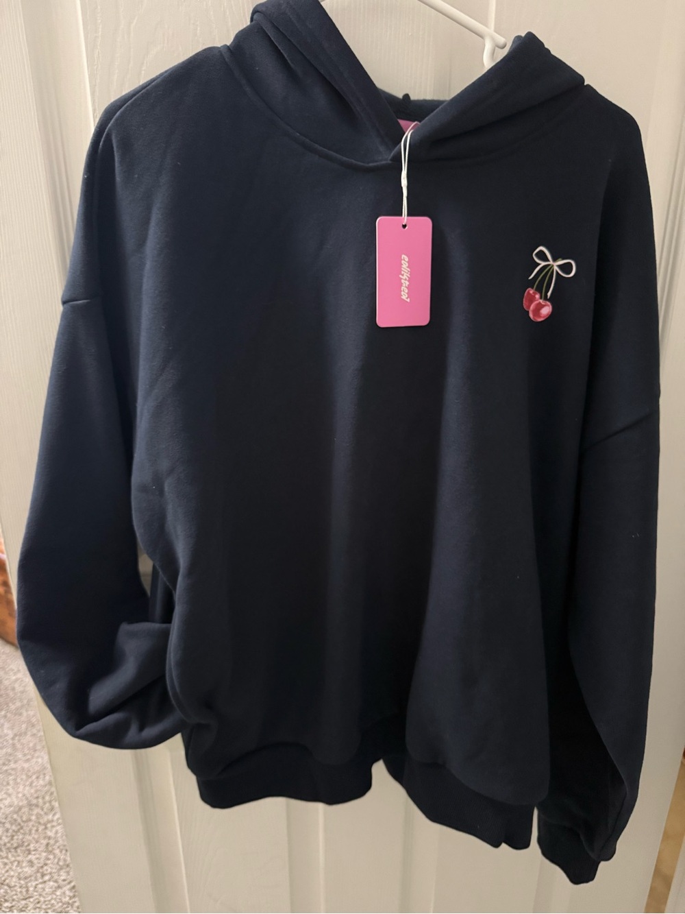 Edikted | New with tags| Size XL - Picture 2 of 3